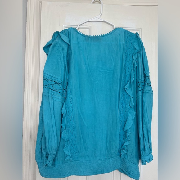New York & Company Top. A Turquoise color with ruffles and lace. - Picture 4 of 4